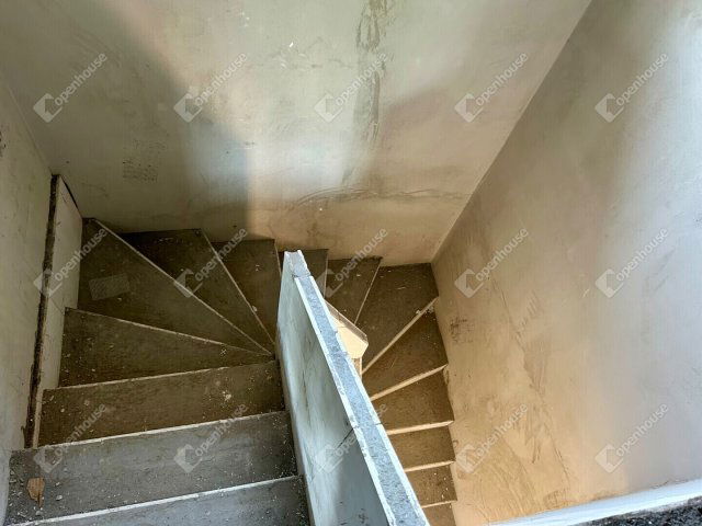 Eladó családi ház, Siófokon 119.9 M Ft, 4 szobás