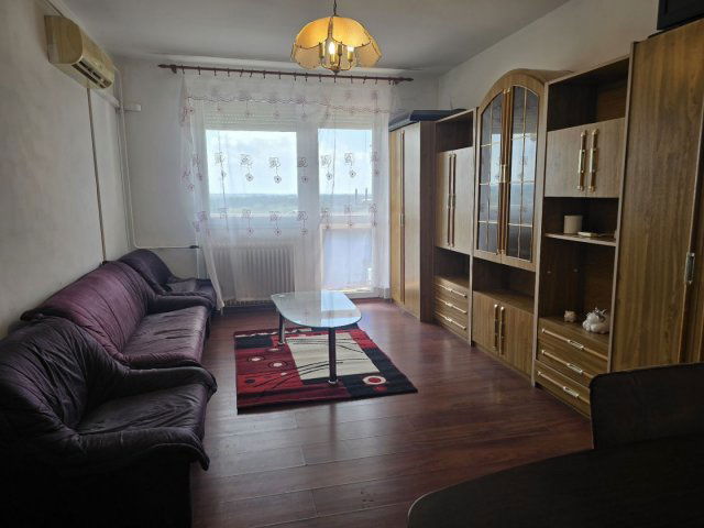 Kiadó panellakás, albérlet, Debrecenben 218 E Ft / hó, 2 szobás