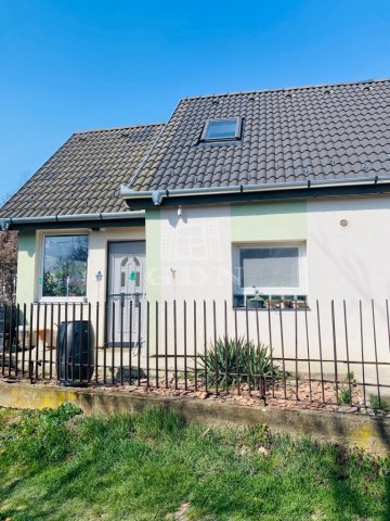 Eladó családi ház, Érden 95 M Ft, 3+1 szobás