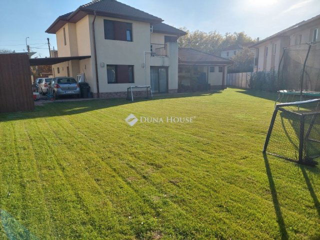Eladó családi ház, Budapesten, XIV. kerületben 385 M Ft