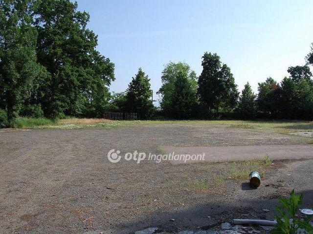 Eladó nyaraló, Csányon 199 M Ft, 1 szobás / költözzbe.hu