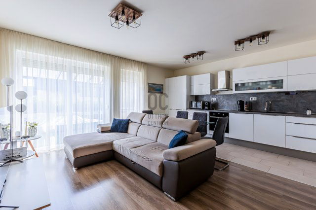 Eladó sorház, Fóton 142.9 M Ft, 5 szobás / költözzbe.hu