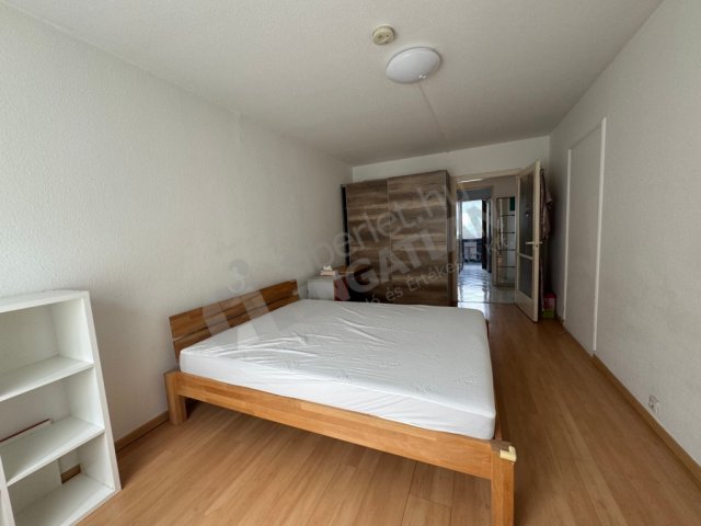 Kiadó panellakás, albérlet, III. kerületben, Szellő utcában