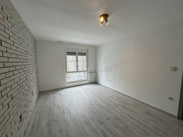 Eladó panellakás, Pakson, Pollack Mihály utcában 47.9 M Ft