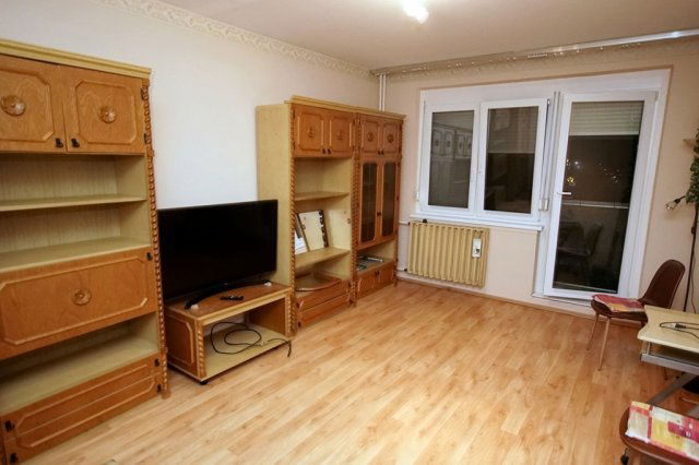 Eladó panellakás, Székesfehérvárott 46.9 M Ft, 2 szobás