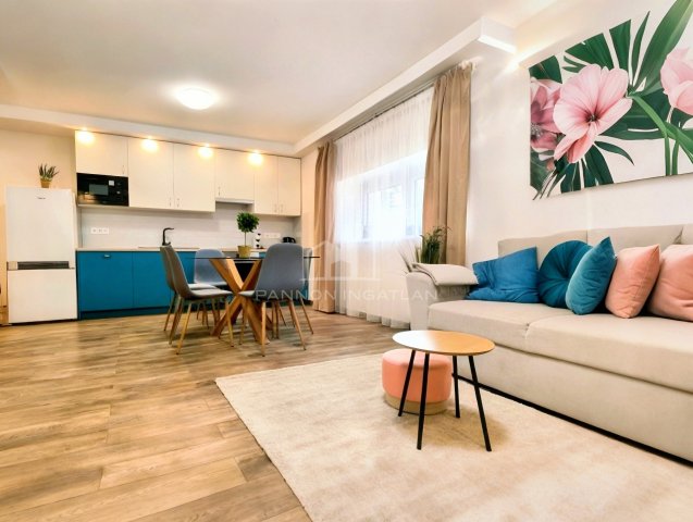 Eladó családi ház, Balatonalmádiban 81.9 M Ft, 3 szobás