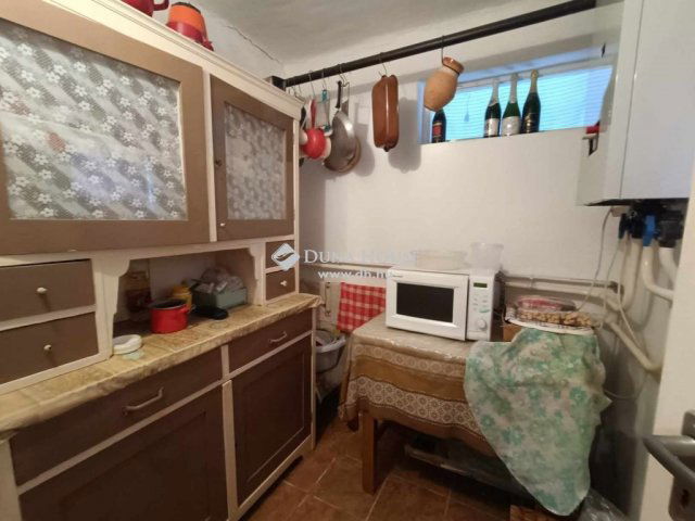 Eladó családi ház, Tiszaalpáron 23.99 M Ft, 4 szobás