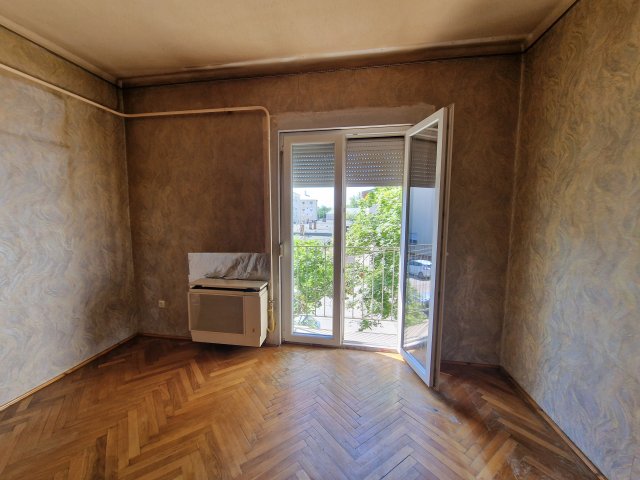Eladó téglalakás, Szigetszentmiklóson 49.9 M Ft, 2 szobás