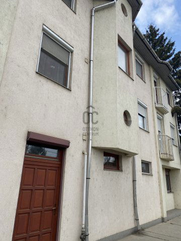 Kiadó garázs, Szolnokon 35 E Ft / hó / költözzbe.hu