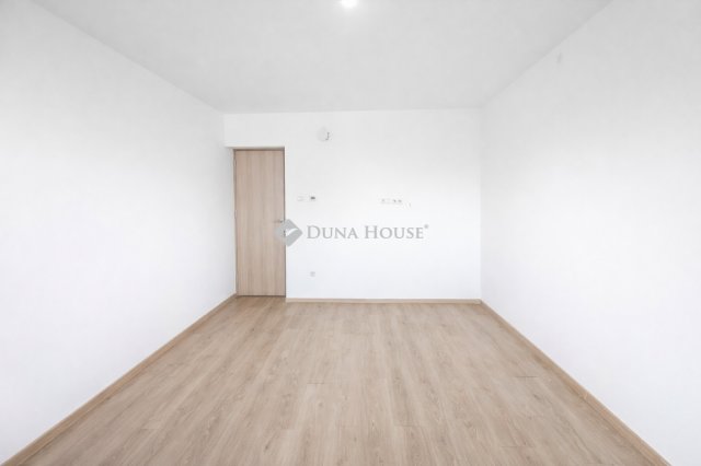 Eladó családi ház, Törtelen 42.9 M Ft, 4 szobás