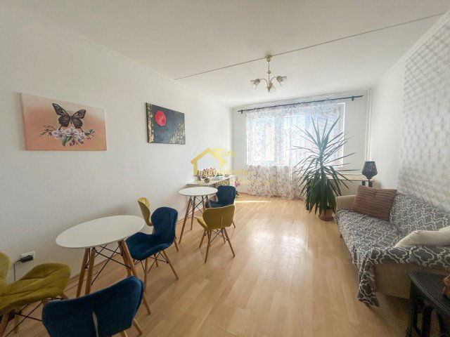 Eladó panellakás, Győrött, Szigethy Attila úton 47.5 M Ft