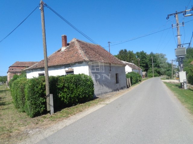 Eladó családi ház, Vasszécsenyen 12.5 M Ft, 2 szobás