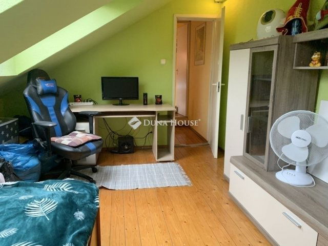 Eladó ikerház, Budapesten, III. kerületben 99 M Ft, 3 szobás