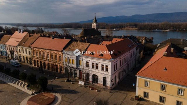 Eladó üzlethelyiség, Vácon 107 M Ft / költözzbe.hu