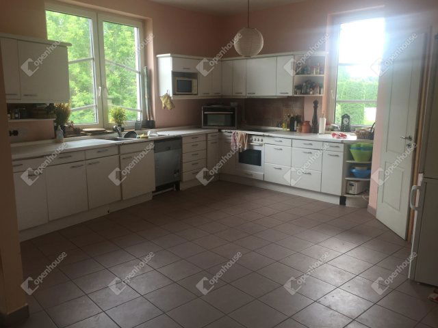 Eladó családi ház, Mosonmagyaróváron 104 M Ft, 4 szobás