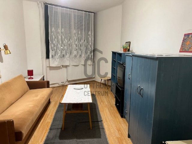 Kiadó téglalakás, albérlet, Kecskeméten 90 E Ft / hó, 1 szobás