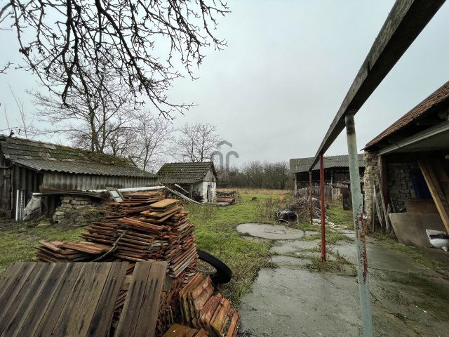 Eladó családi ház, Jásziványon 10.9 M Ft, 3 szobás