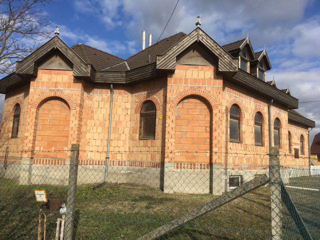 Eladó családi ház, Szalkszentmártonon 150 M Ft, 5 szobás
