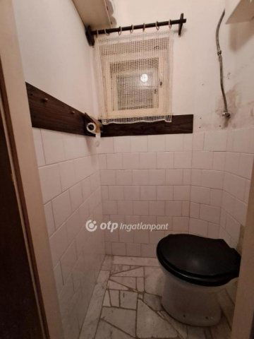 Eladó nyaraló, Keszthelyen 49.9 M Ft, 2+2 szobás