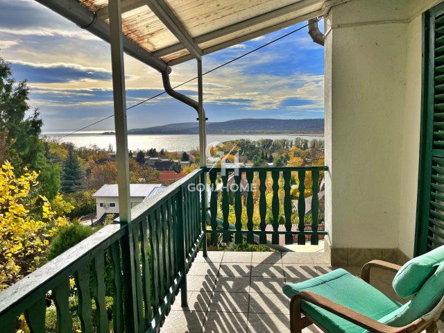 Eladó ikerház, Balatonfűzfőn 138 M Ft, 2+1 szobás