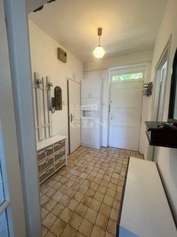 Kiadó téglalakás, albérlet, Szegeden 180 E Ft / hó, 1+1 szobás