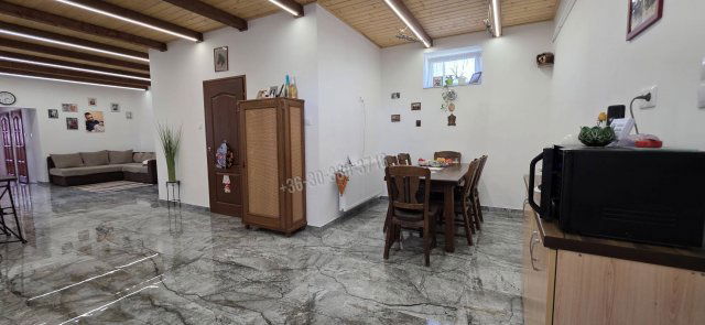 Eladó családi ház, Baracson 68 M Ft, 2+2 szobás