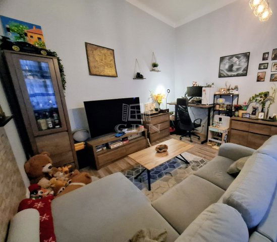 Eladó téglalakás, Budapesten, VII. kerületben 89.5 M Ft