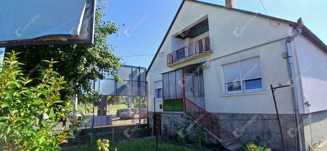 Eladó családi ház, Zalaegerszegen 65 M Ft, 5 szobás