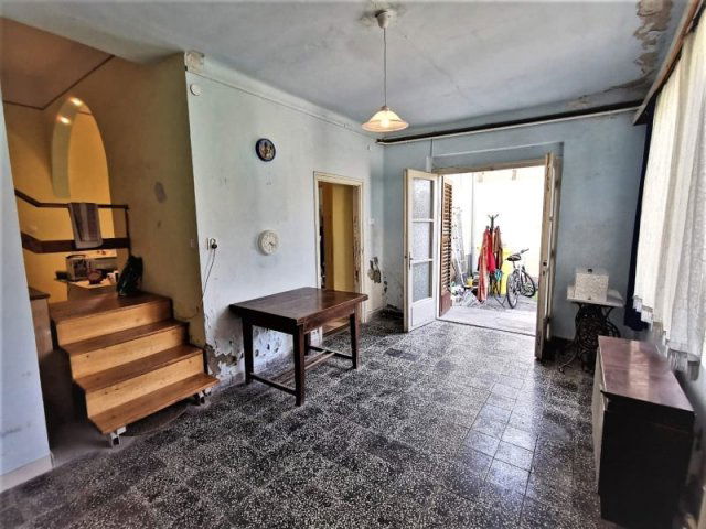 Eladó családi ház, Balatonszentgyörgyön 59.99 M Ft, 6 szobás