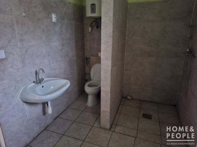 Eladó családi ház, Balástyán 14.9 M Ft, 1 szobás