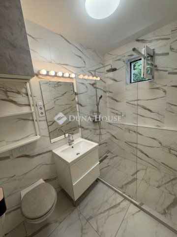 Eladó téglalakás, Budapesten, XII. kerületben 118.9 M Ft