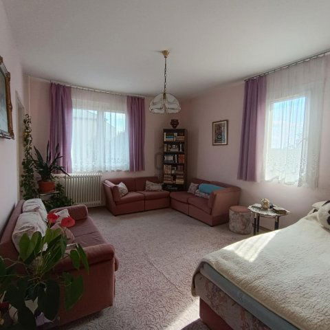 Eladó téglalakás, Nagykanizsán 36.9 M Ft, 3 szobás