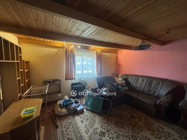 Eladó családi ház, Egyeken 8.5 M Ft, 3 szobás