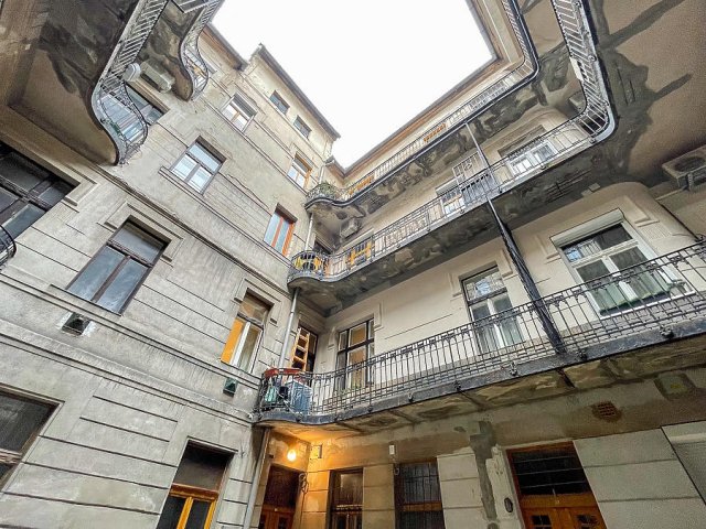 Eladó téglalakás, Budapesten, VIII. kerületben, József utcában