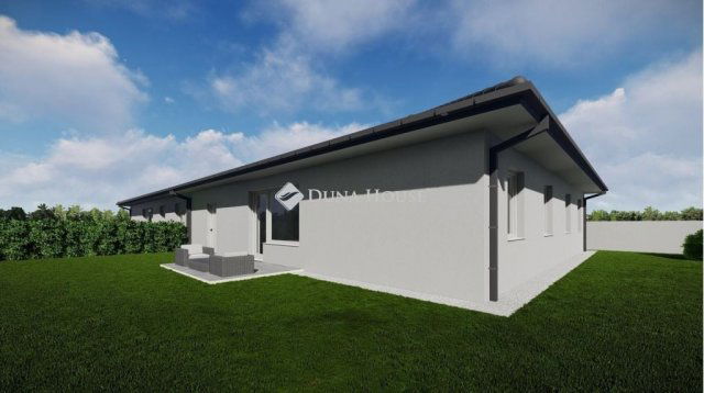 Eladó ikerház, Nyíregyházán 99.9 M Ft, 5 szobás