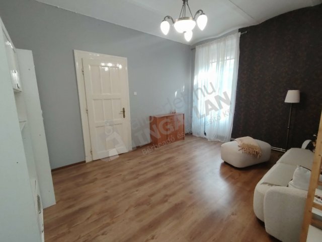 Eladó téglalakás, Budapesten, X. kerületben, Sörgyár utcában