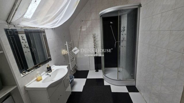 Eladó családi ház, Budapesten, XX. kerületben 139.9 M Ft