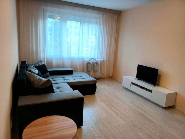 Kiadó panellakás, albérlet, Debrecenben 160 E Ft / hó, 2 szobás