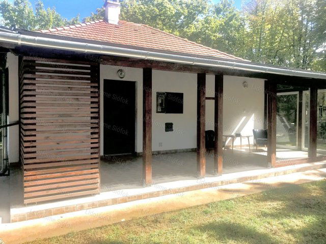 Eladó nyaraló, Balatonföldváron 89.9 M Ft / költözzbe.hu