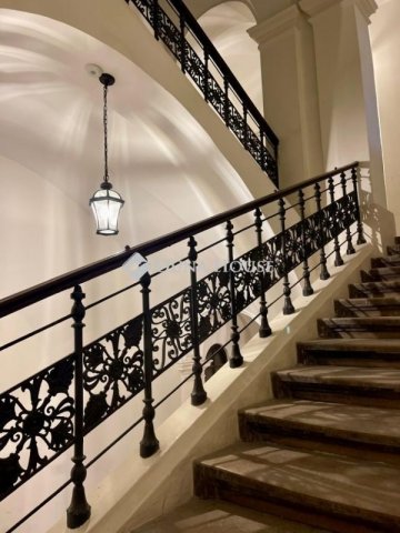 Eladó téglalakás, Budapesten, VI. kerületben 198 M Ft, 3 szobás