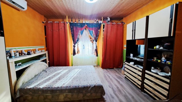 Eladó családi ház, Sárkeresztúron 26 M Ft, 2 szobás