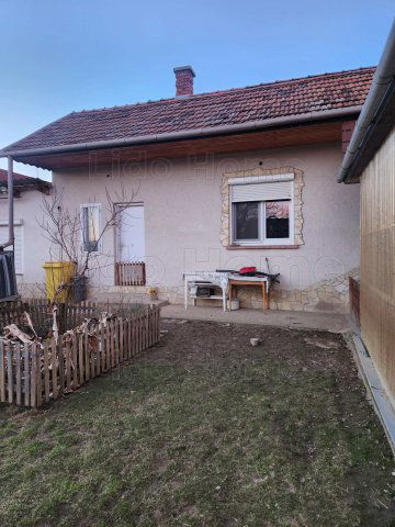 Eladó családi ház, Somogyváron 43.9 M Ft, 2 szobás