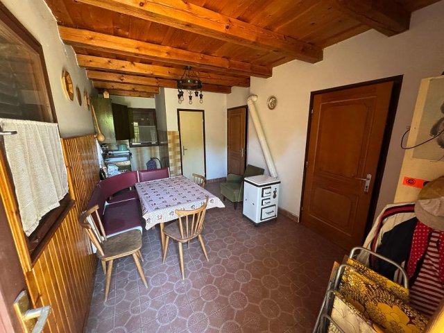 Eladó családi ház, Ürömön 68.9 M Ft, 3 szobás