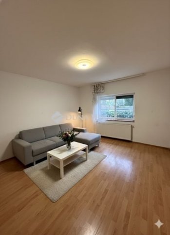 Eladó téglalakás, Budapesten, XIV. kerületben 40.5 M Ft