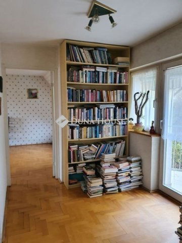 Eladó téglalakás, Budakeszin 140 M Ft, 5 szobás