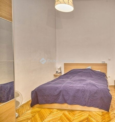 Eladó téglalakás, Budapesten, VIII. kerületben 69.9 M Ft