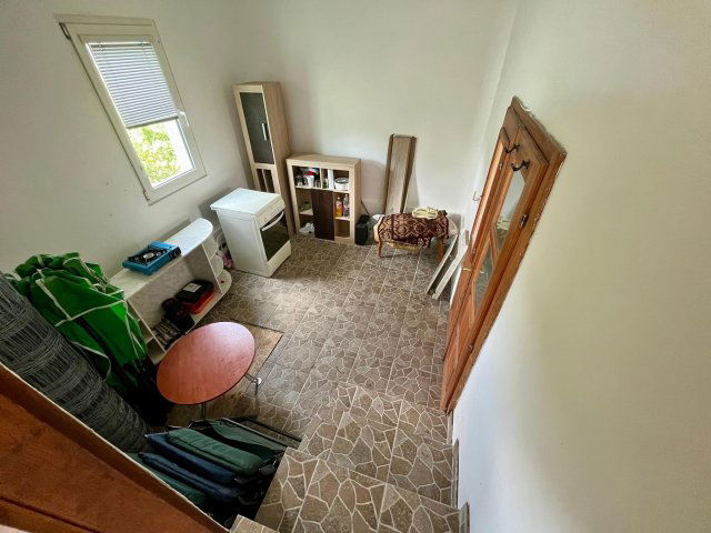 Eladó családi ház, Bakonysárkányban 4.1 M Ft, 1 szobás
