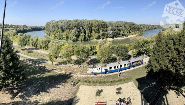 Eladó családi ház, Tiszakécskén 47 M Ft, 3 szobás