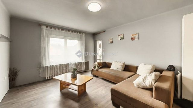 Eladó téglalakás, Fóton 69.9 M Ft, 2 szobás