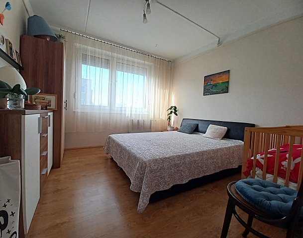 Eladó panellakás, Miskolcon 43.5 M Ft, 3 szobás